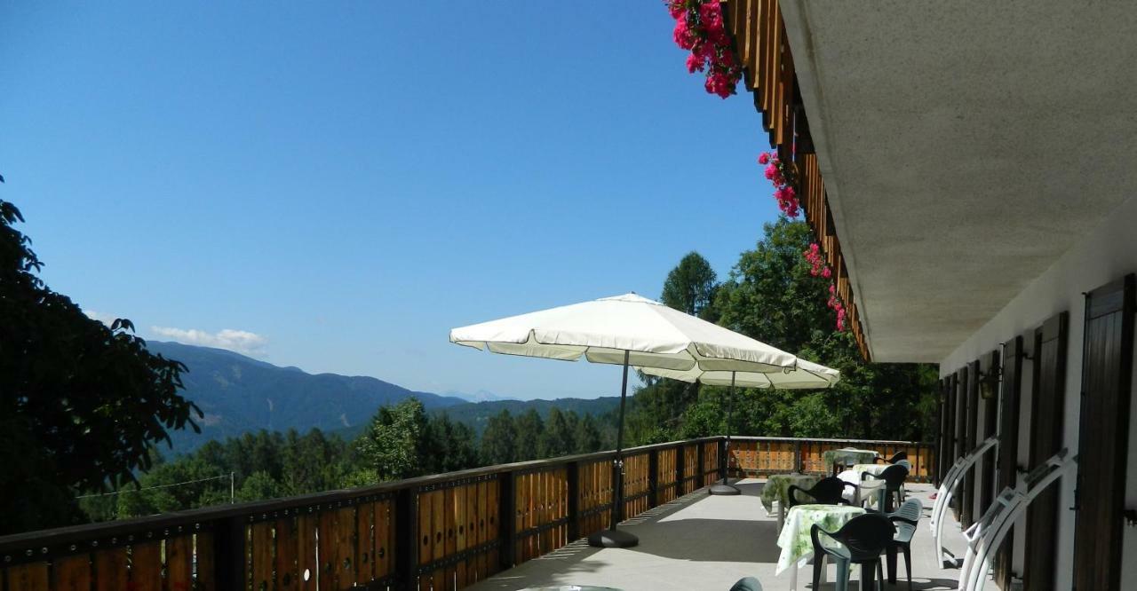 Hotel Ganzaie 다이아노 외부 사진